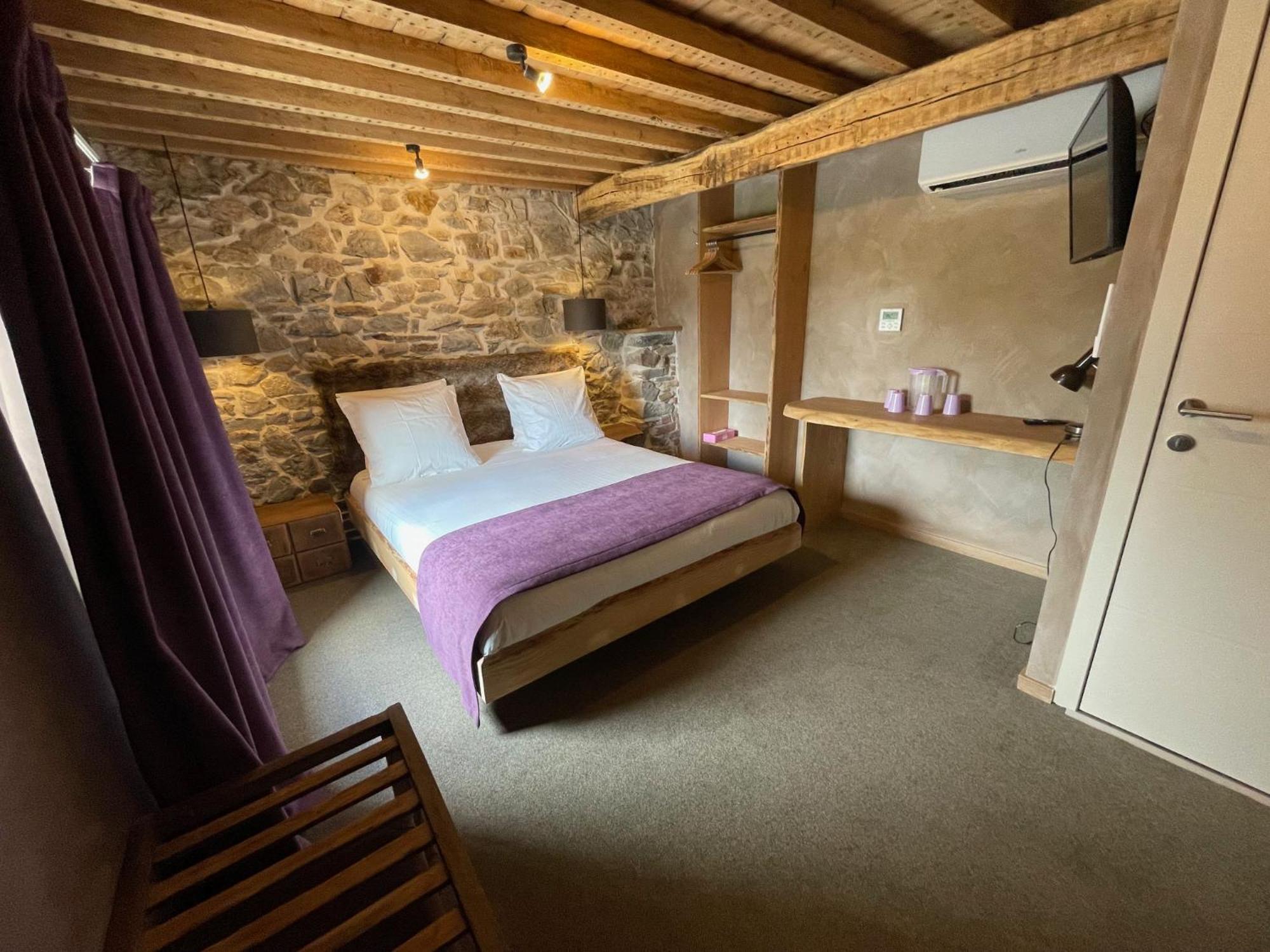 Les Chambres De Laurette Spa Bagian luar foto