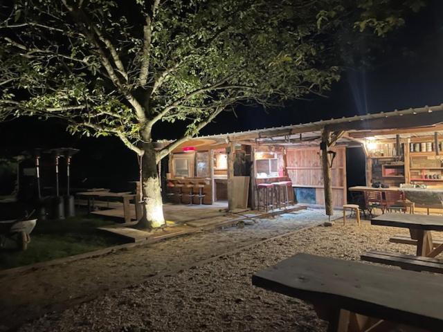 Les Chambres De Laurette Spa Bagian luar foto